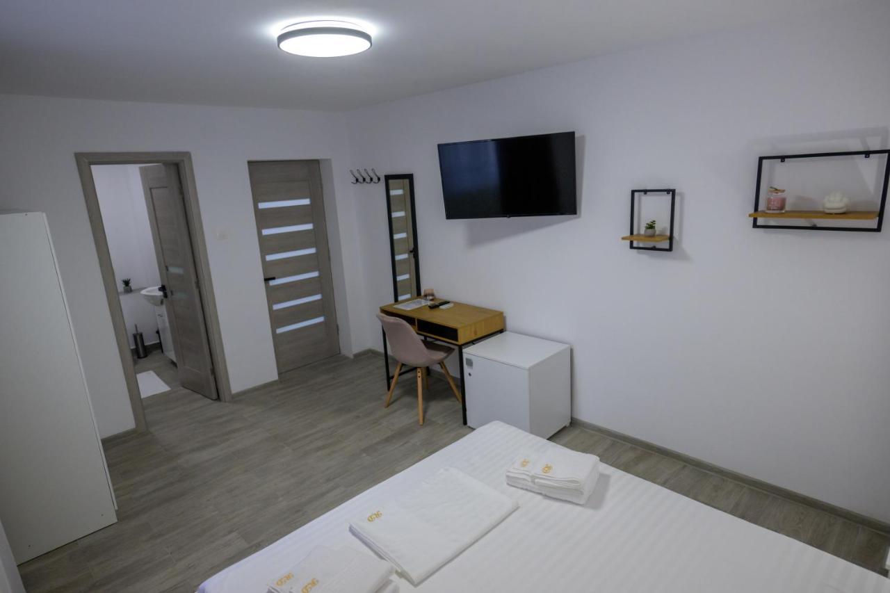 Hotel Vila Rd à Constanţa Extérieur photo